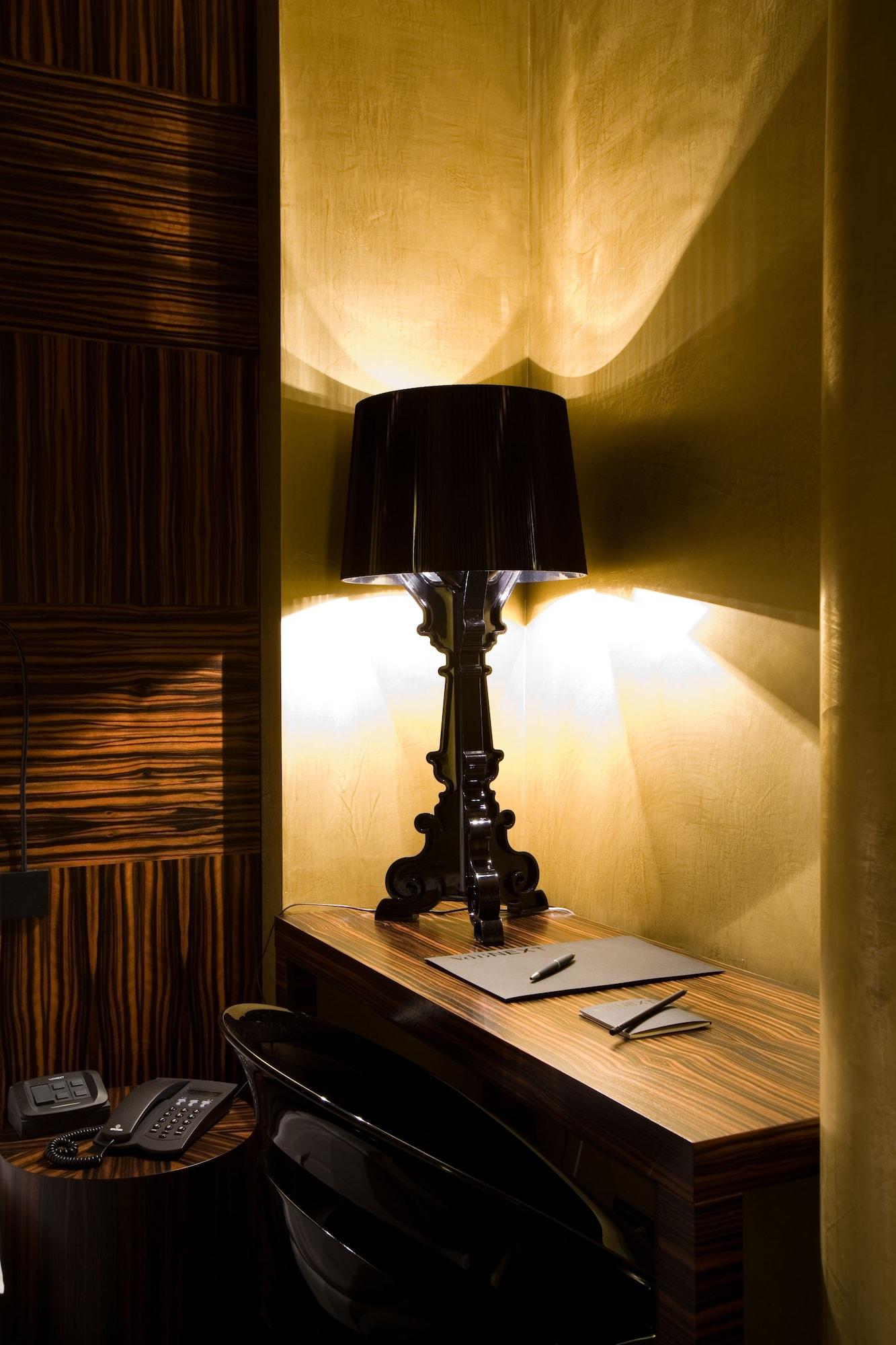 Hotel Vdb Next 4*
